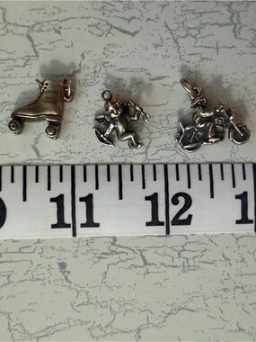 🏷️SALE! Vintage Charms Trio